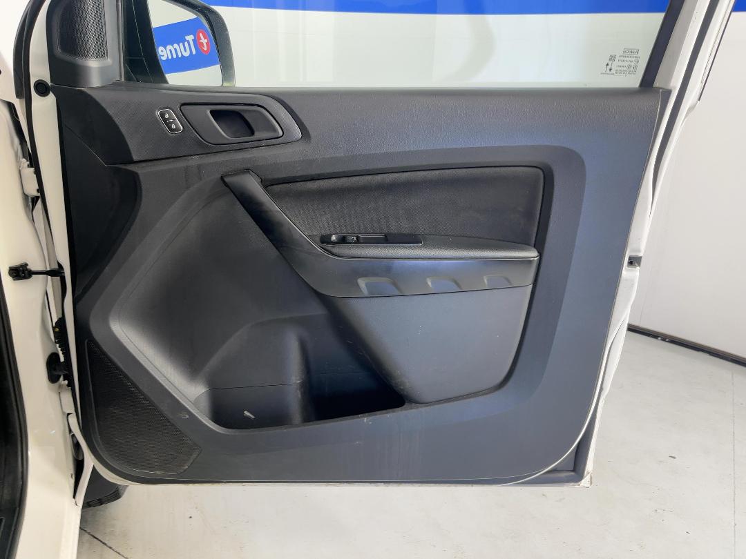 Photo '14' of Ford Ranger