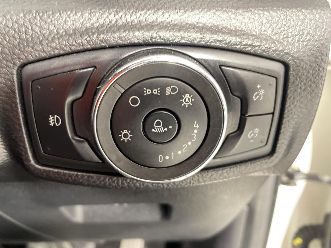 Photo '30' of Ford Ranger Photo '30' of Ford Ranger