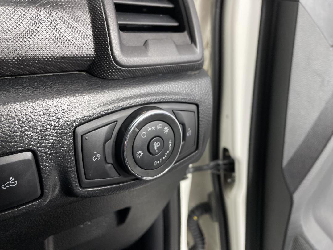 Photo '31' of Ford Ranger Photo '31' of Ford Ranger