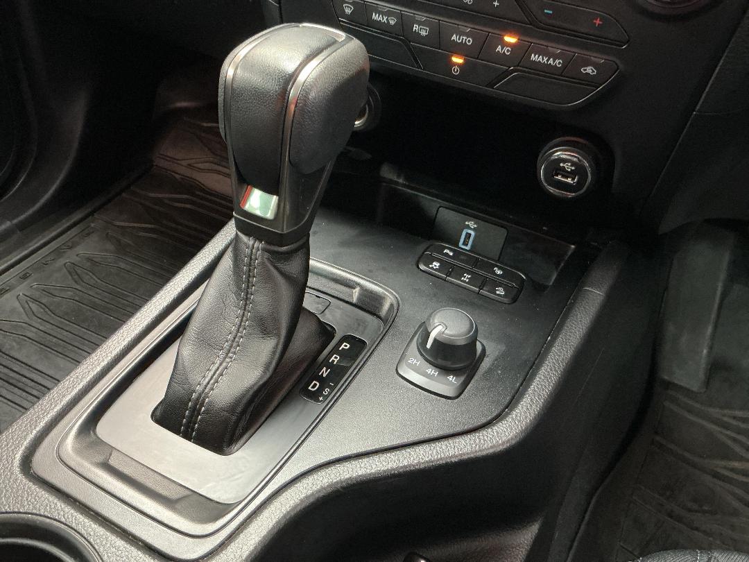 Photo '23' of Ford Ranger