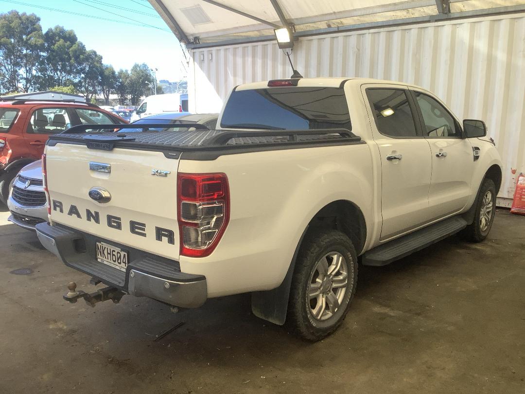 Photo '4' of Ford Ranger XLT Double CAB W/SA Photo '4' of Ford Ranger XLT Double CAB W/SA