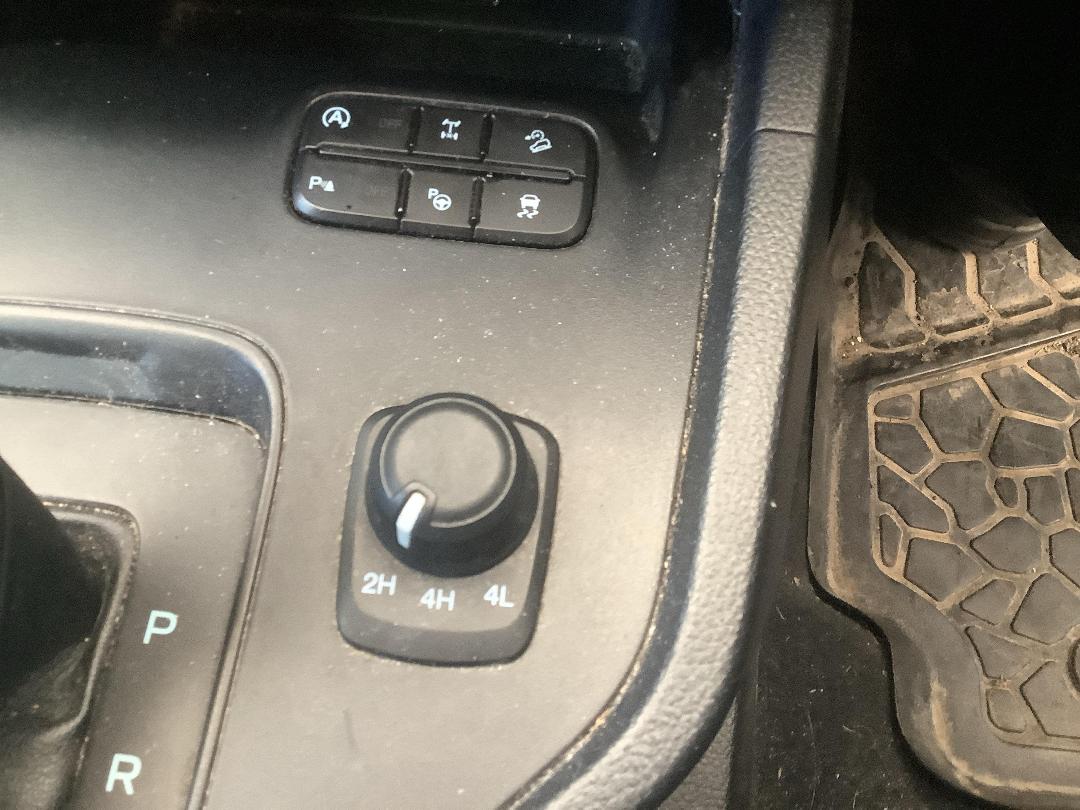 Photo '12' of Ford Ranger XLT Double CAB W/SA Photo '12' of Ford Ranger XLT Double CAB W/SA