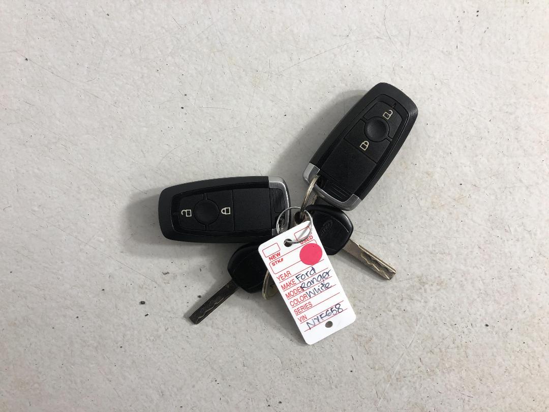 Photo '22' of Ford Ranger