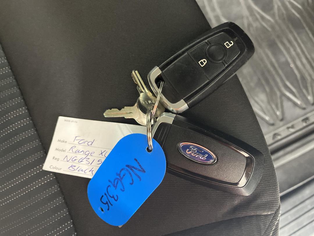 Photo '22' of Ford Ranger Photo '22' of Ford Ranger