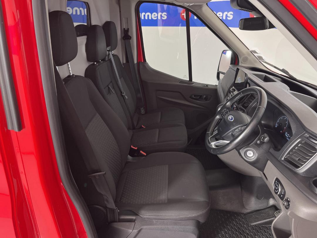 Photo '15' of Ford Transit