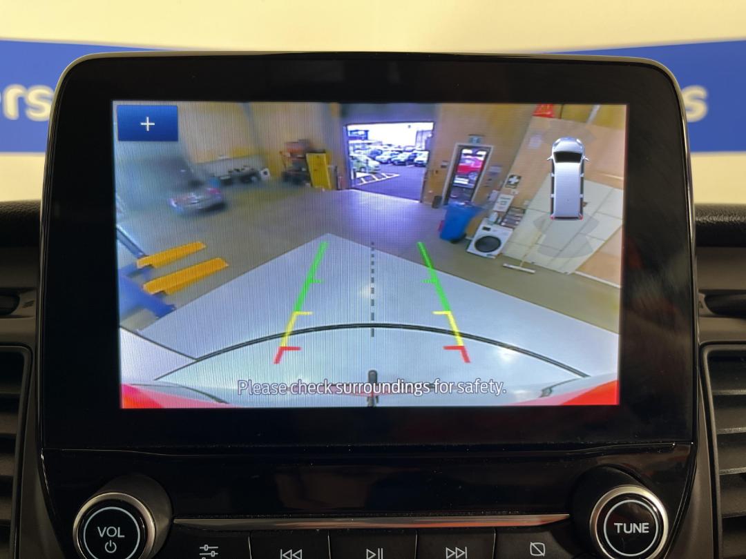 Photo '24' of Ford Transit