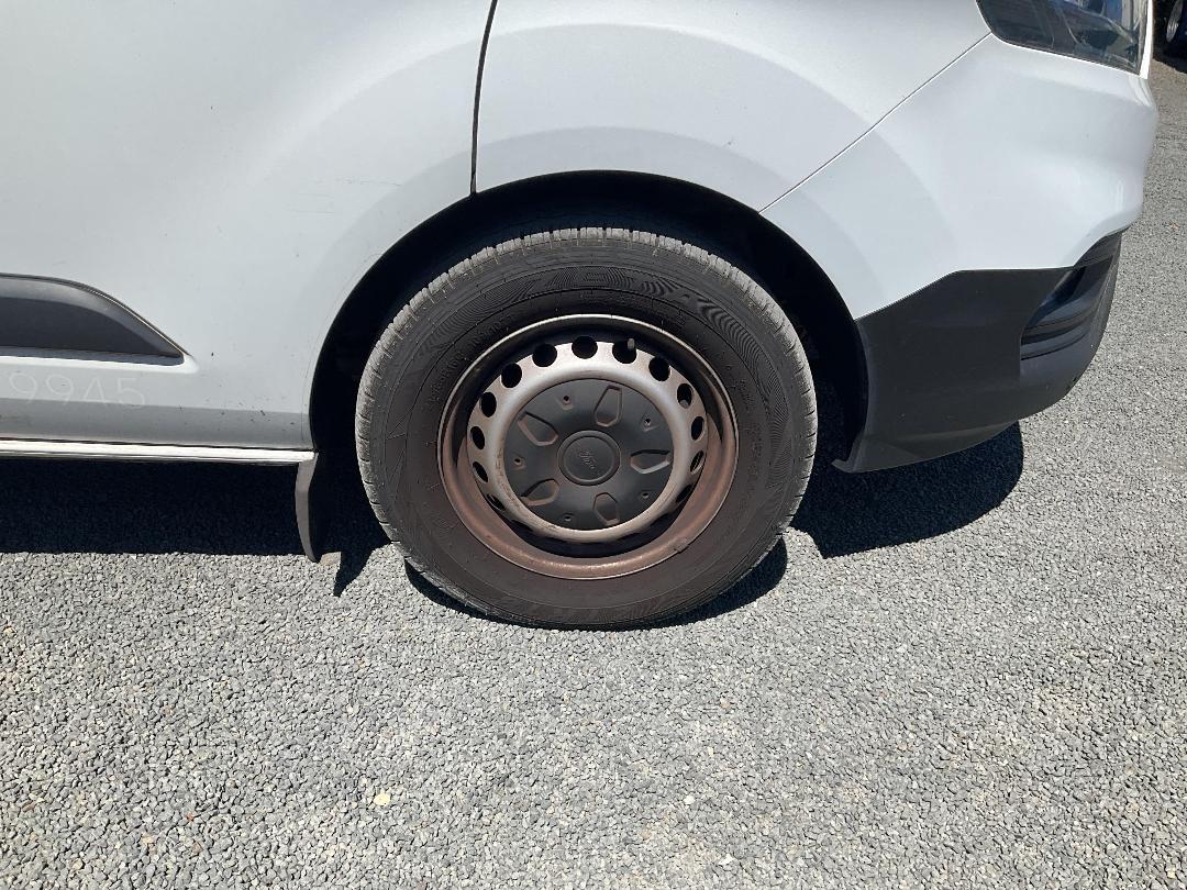 Photo '9' of Ford Transit