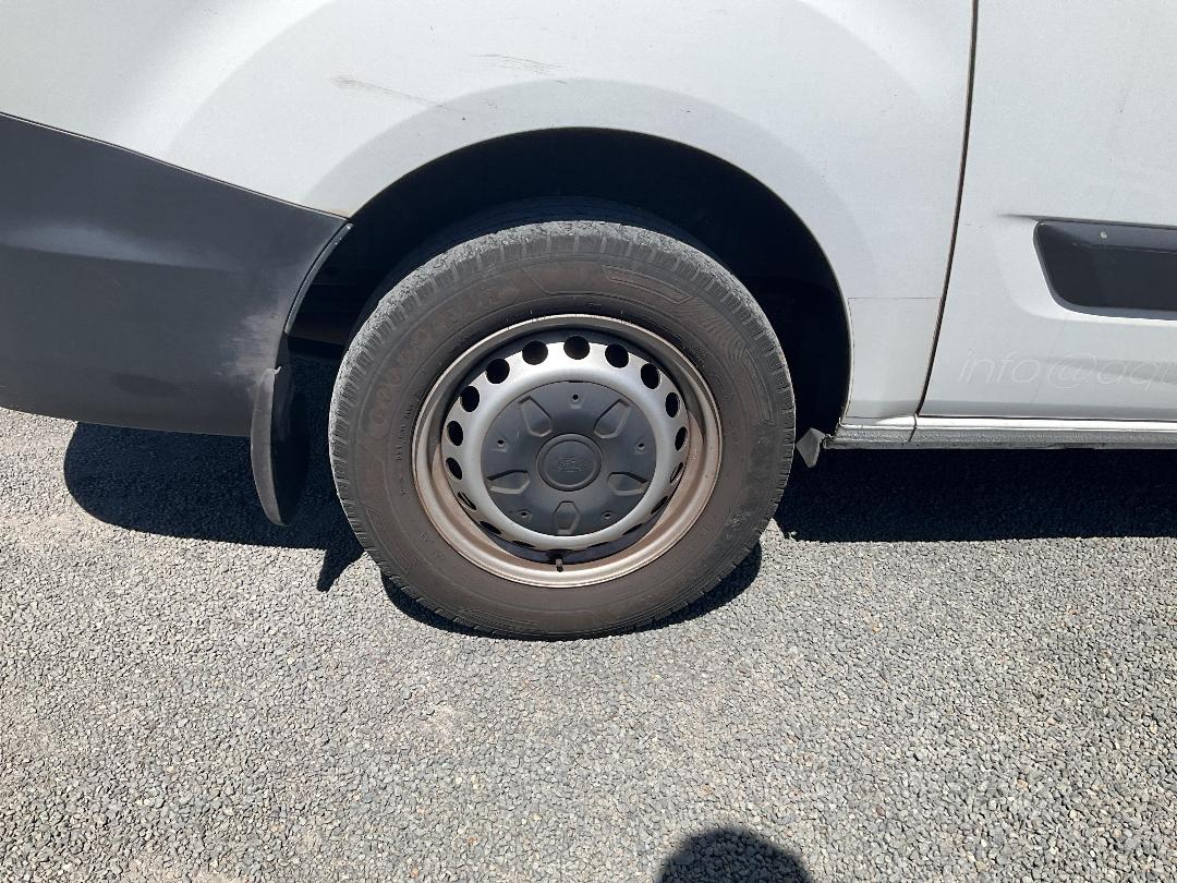 Photo '12' of Ford Transit