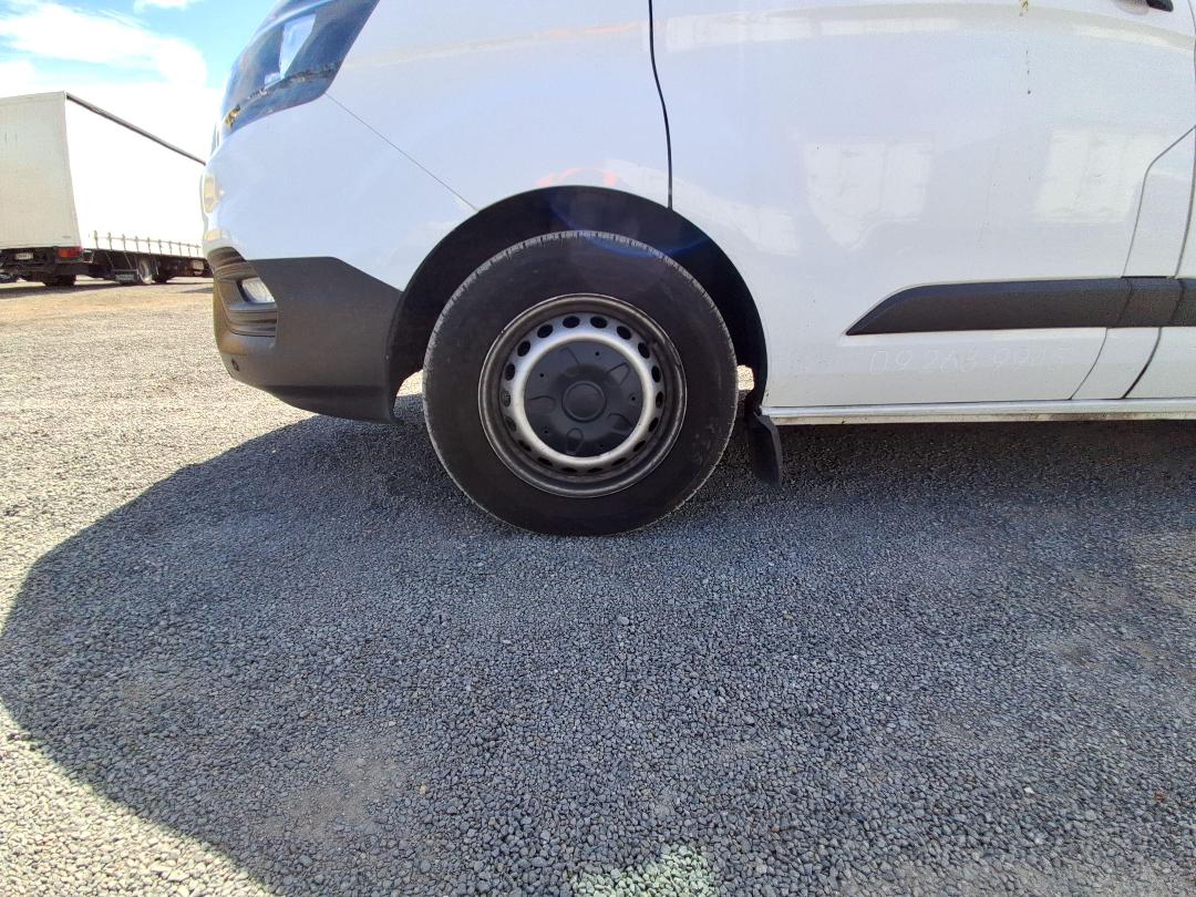 Photo '10' of Ford Transit