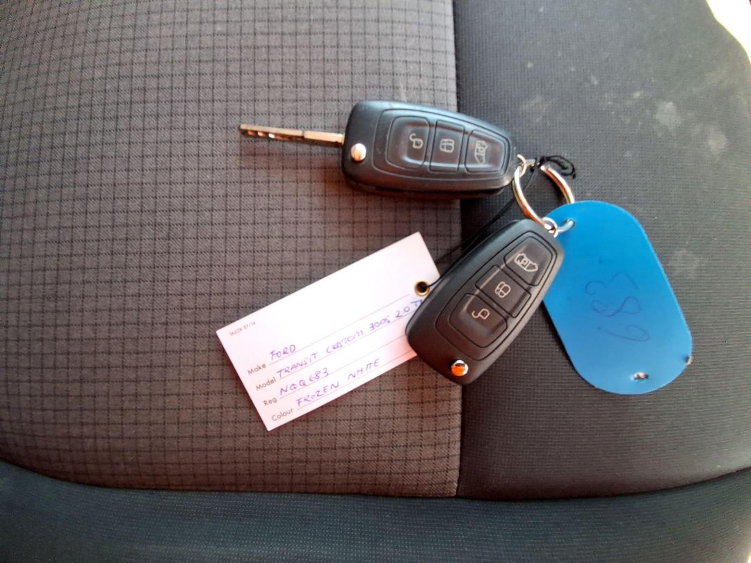 Photo '22' of Ford Transit