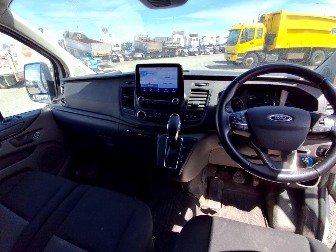 Photo '17' of Ford Transit