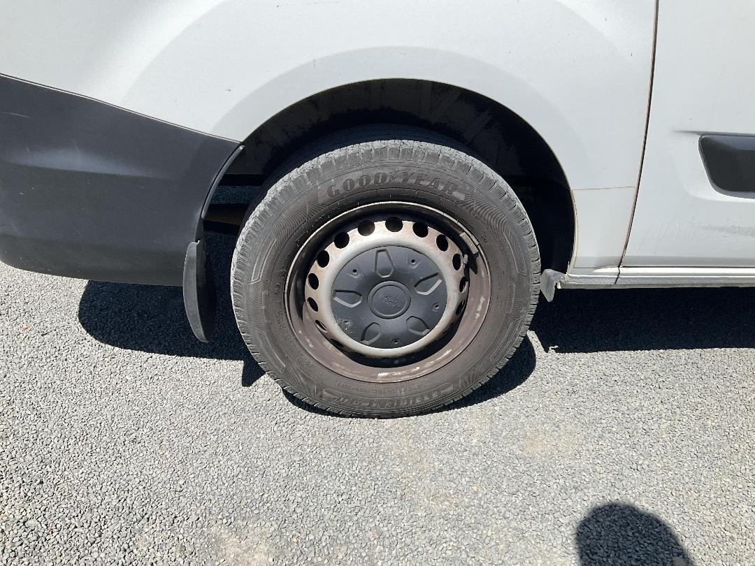 Photo '12' of Ford Transit