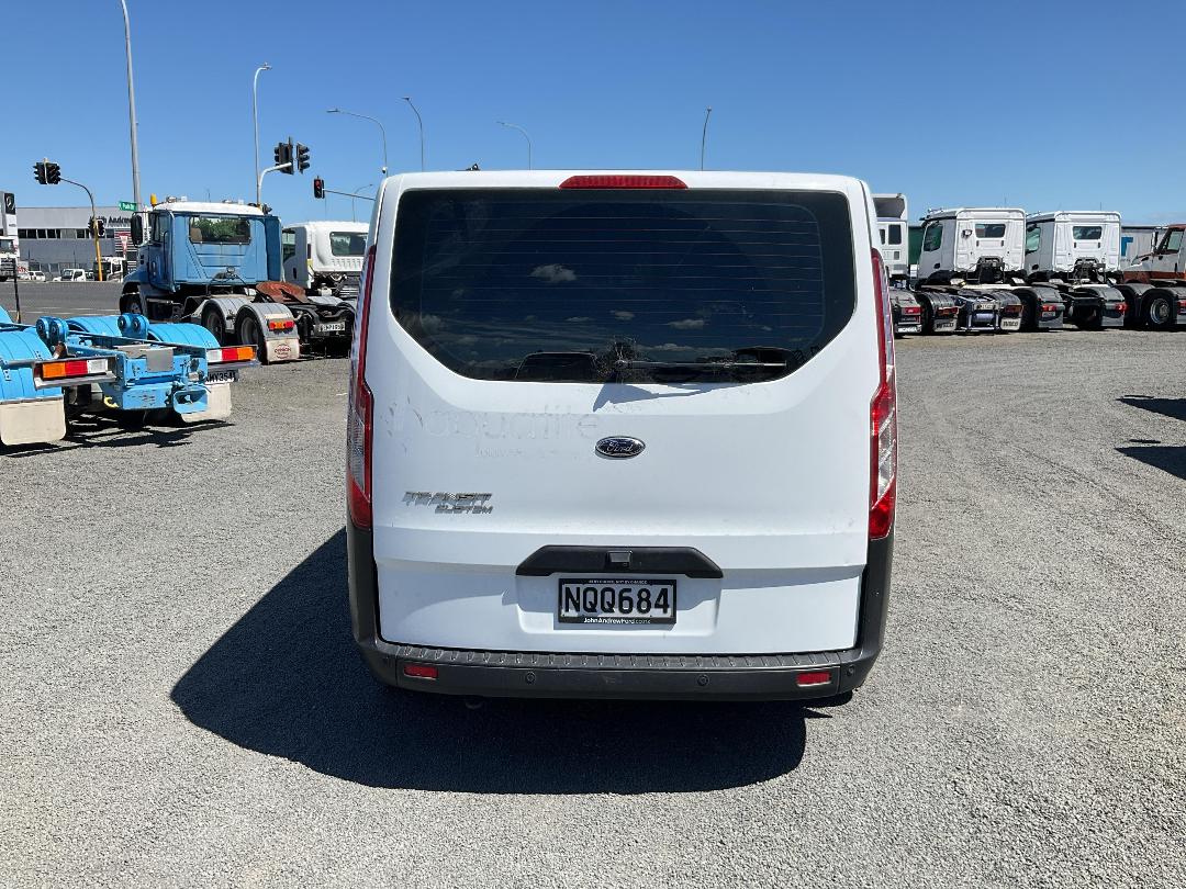 Photo '6' of Ford Transit