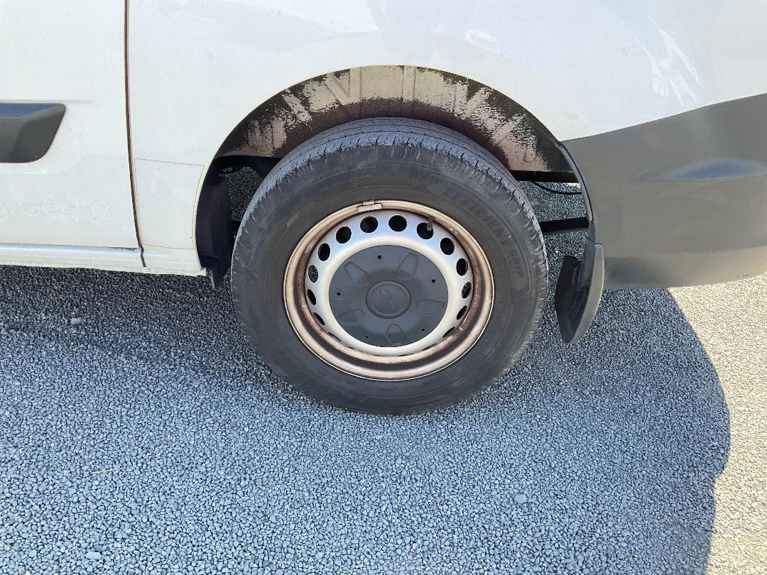 Photo '11' of Ford Transit