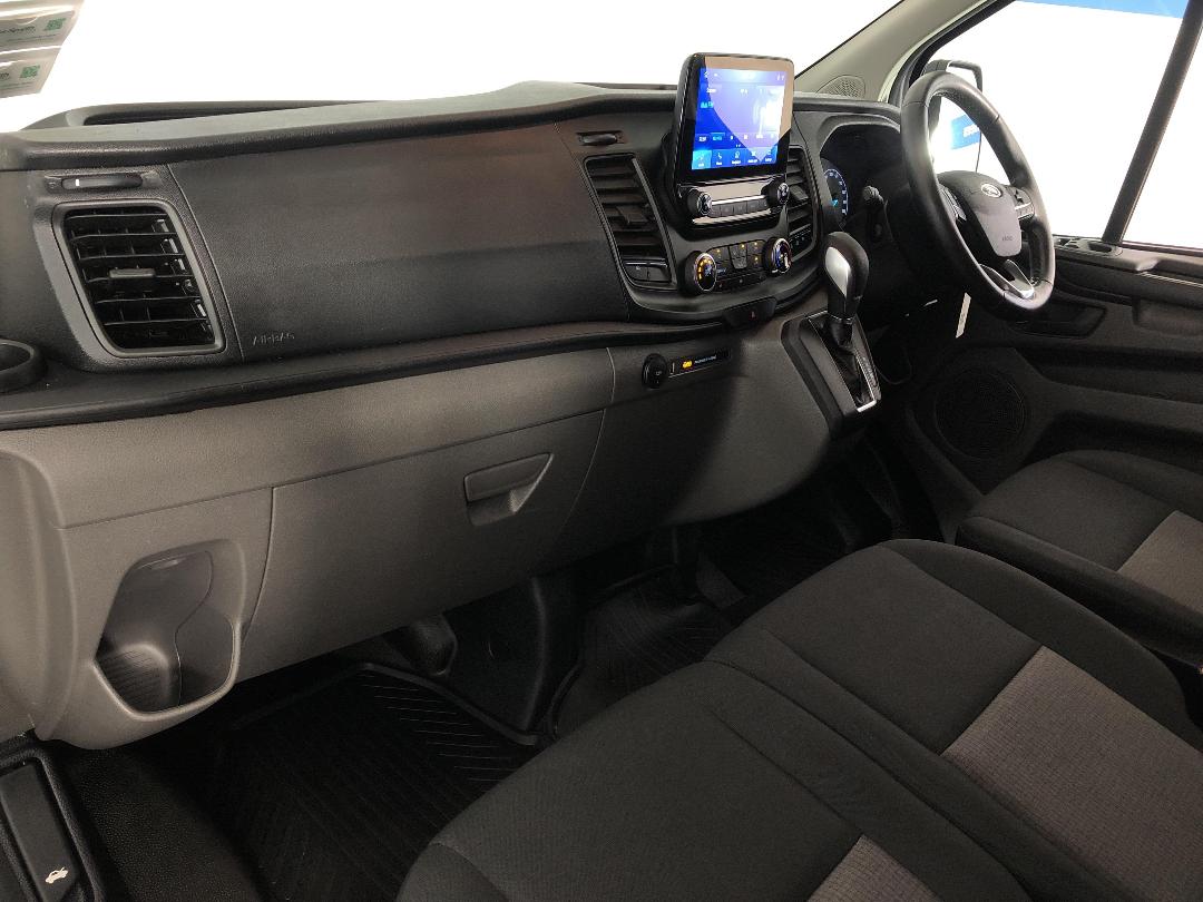 Photo '17' of Ford Transit