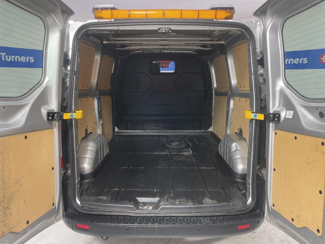 Photo '14' of Ford Transit