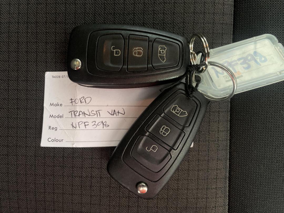 Photo '22' of Ford Transit