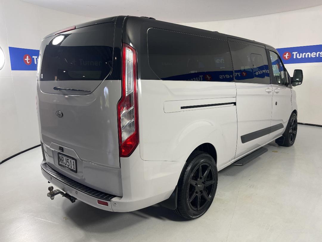 Photo '7' of Ford Transit