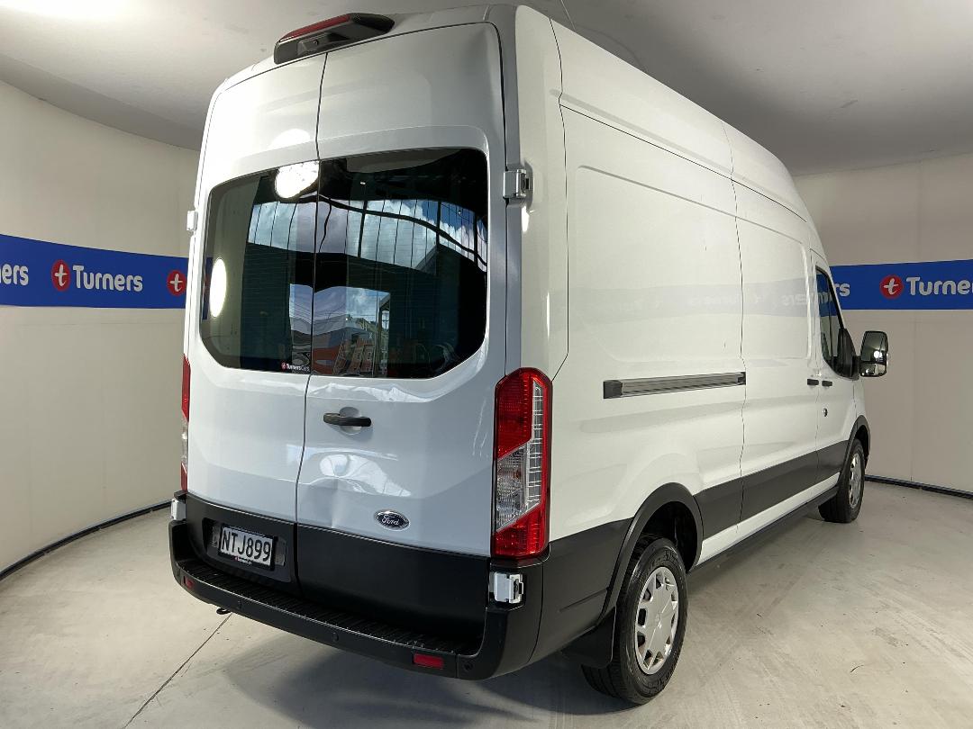 Photo '7' of Ford Transit