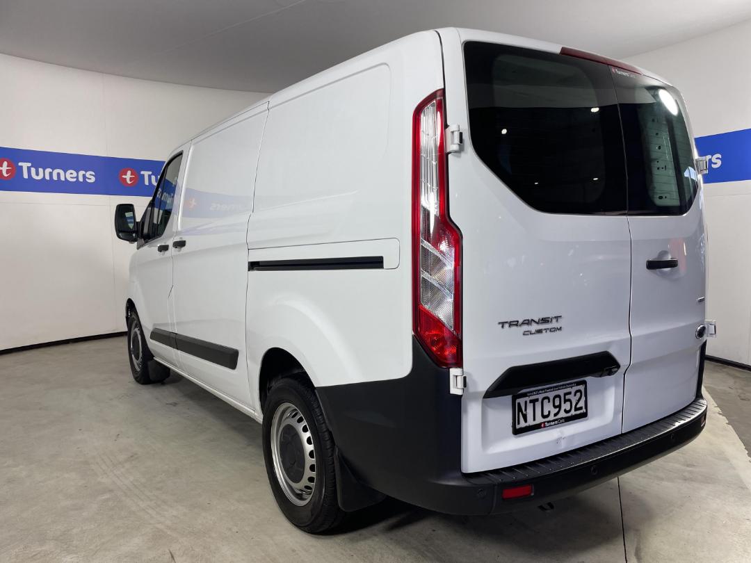 Photo '5' of Ford Transit Photo '5' of Ford Transit