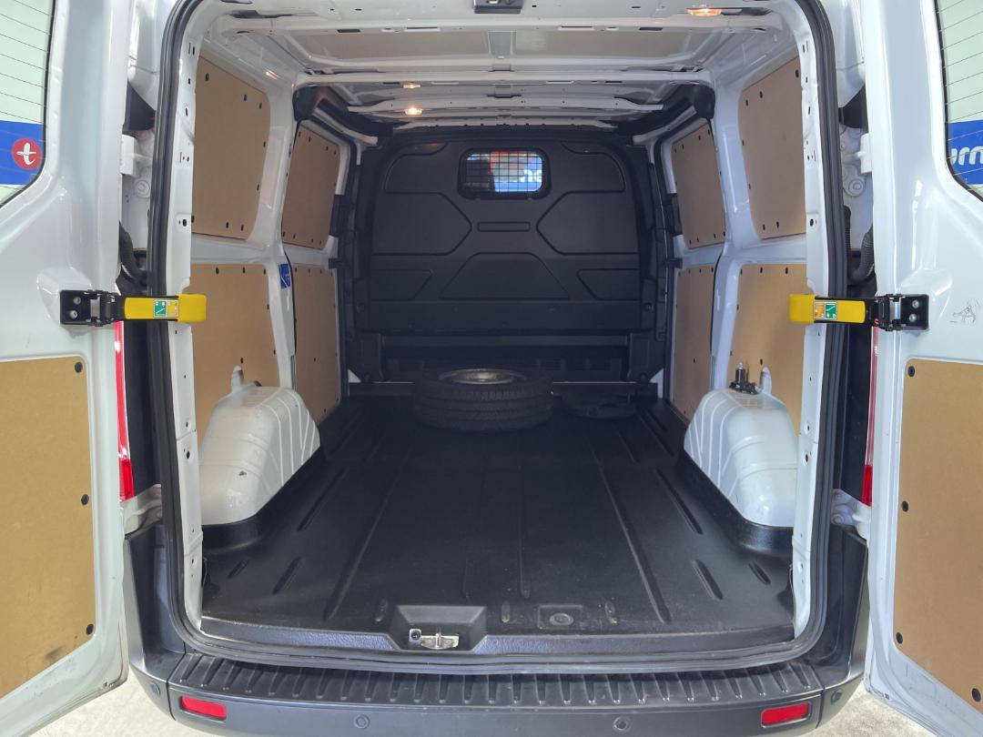 Photo '14' of Ford Transit Photo '14' of Ford Transit