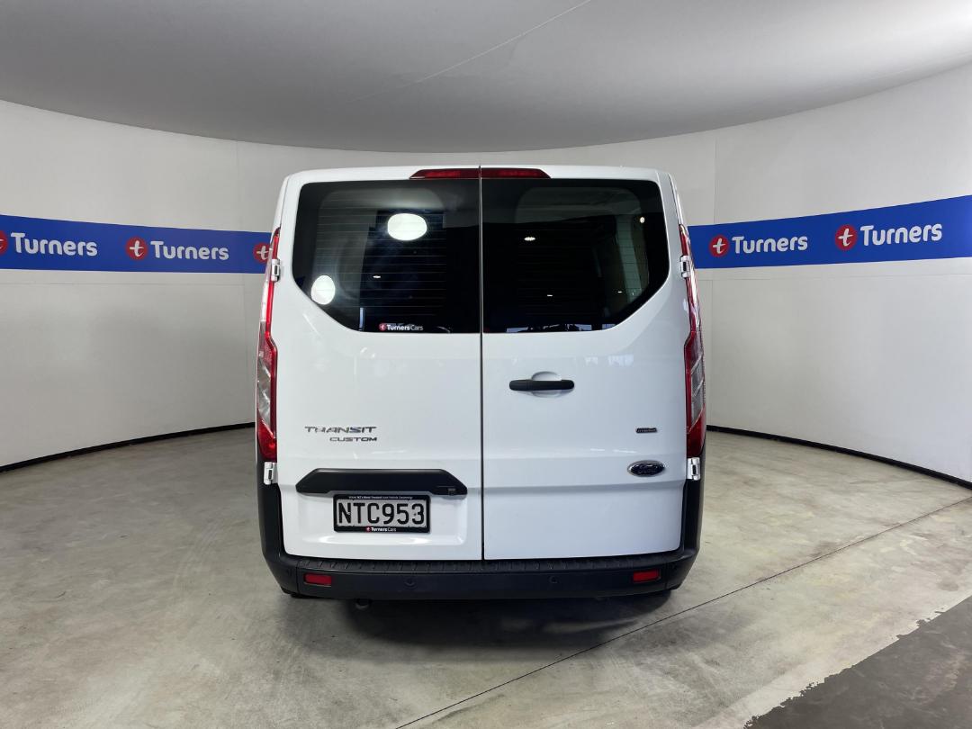 Photo '6' of Ford Transit