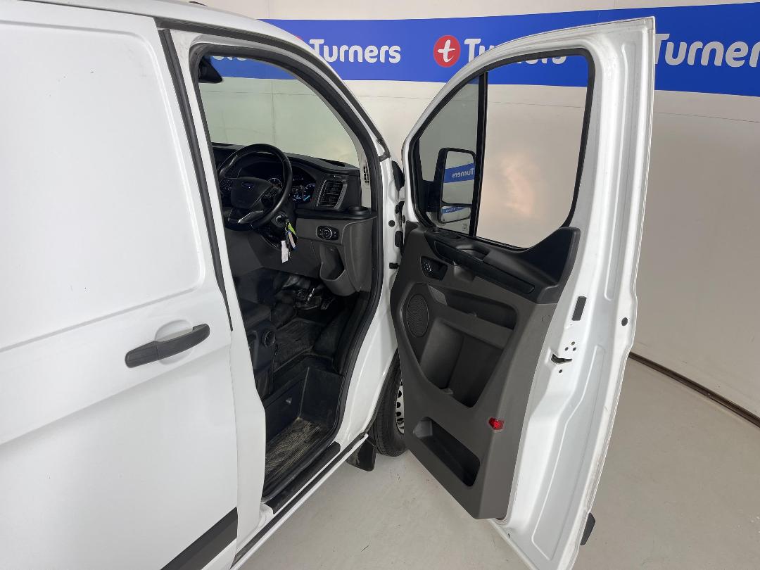 Photo '15' of Ford Transit Photo '15' of Ford Transit