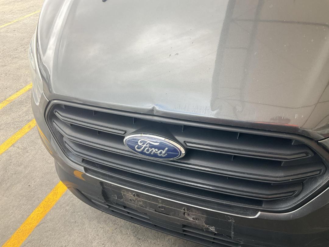 Photo '9' of Ford Transit Custom SWB LOW Roof Photo '9' of Ford Transit Custom SWB LOW Roof