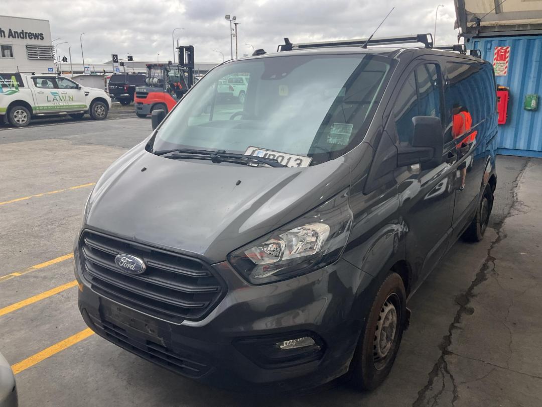 Photo '3' of Ford Transit Custom SWB LOW Roof Photo '3' of Ford Transit Custom SWB LOW Roof