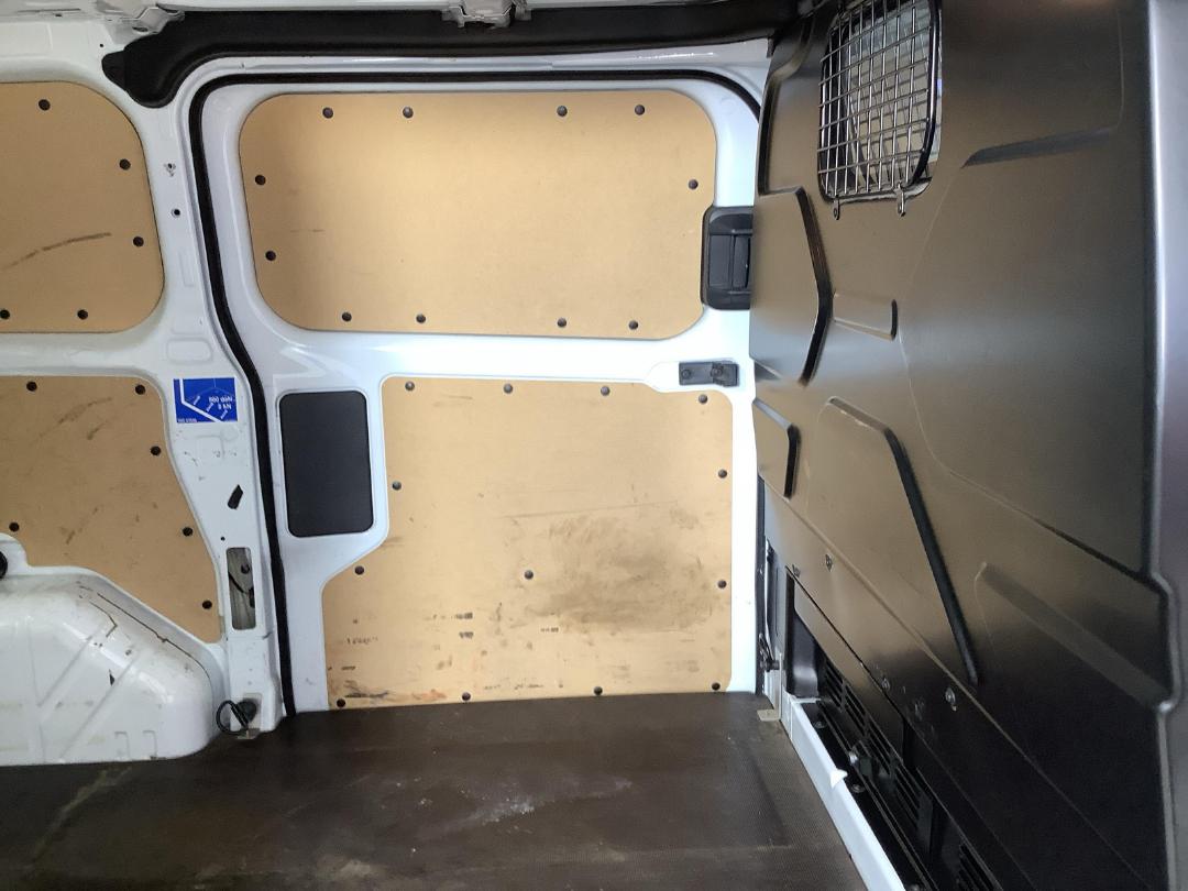 Photo '19' of Ford Transit