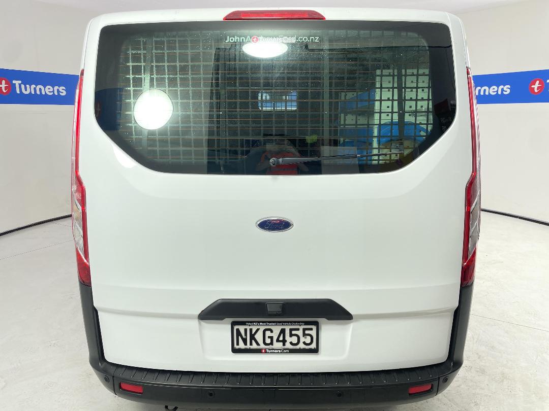 Photo '6' of Ford Transit