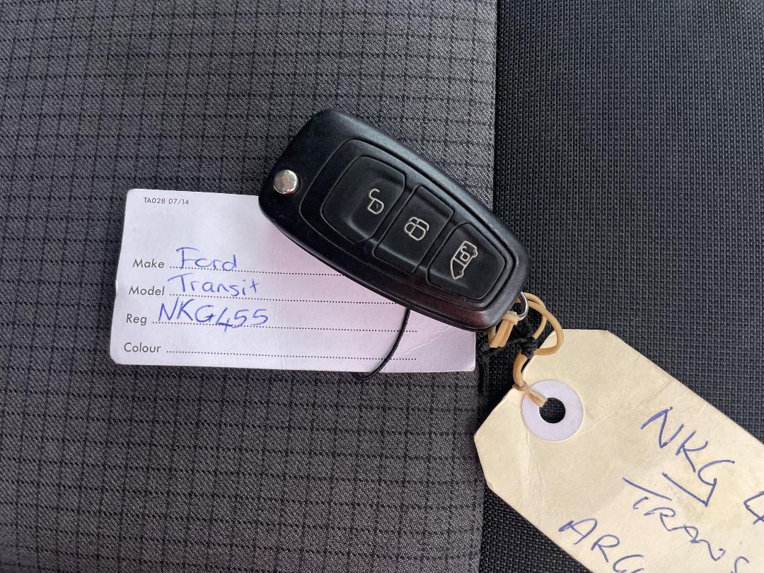 Photo '22' of Ford Transit