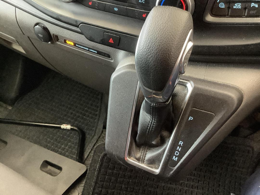 Photo '16' of Ford Transit Custom SWB LOW Roof