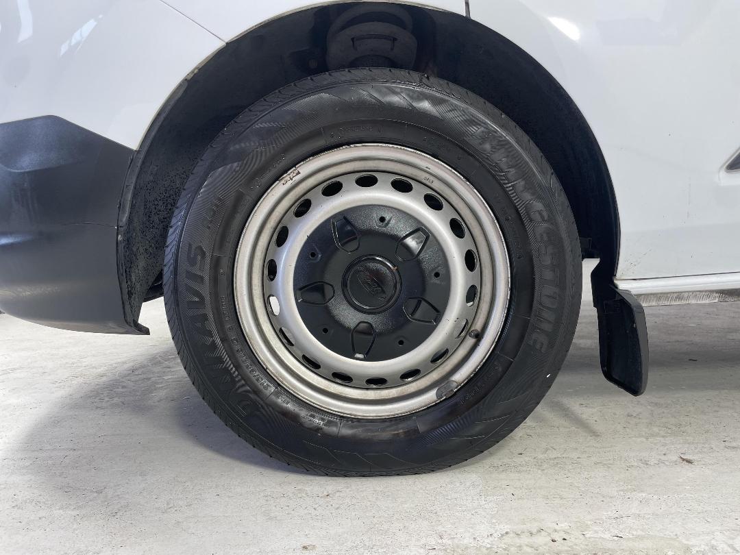 Photo '10' of Ford Transit