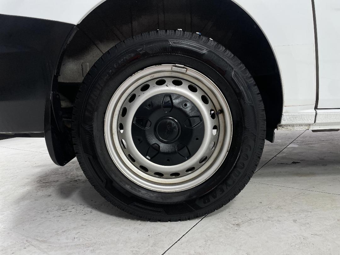 Photo '12' of Ford Transit