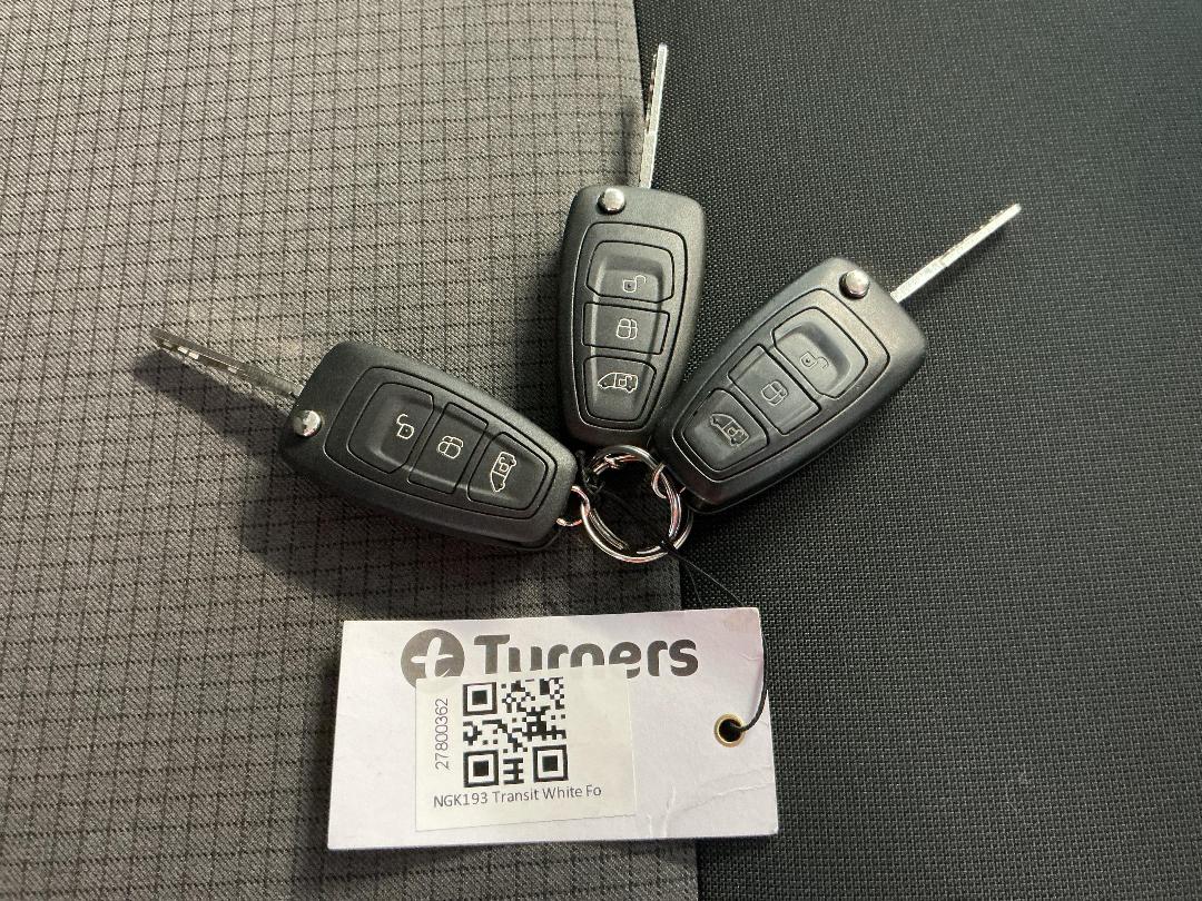 Photo '21' of Ford Transit Photo '21' of Ford Transit