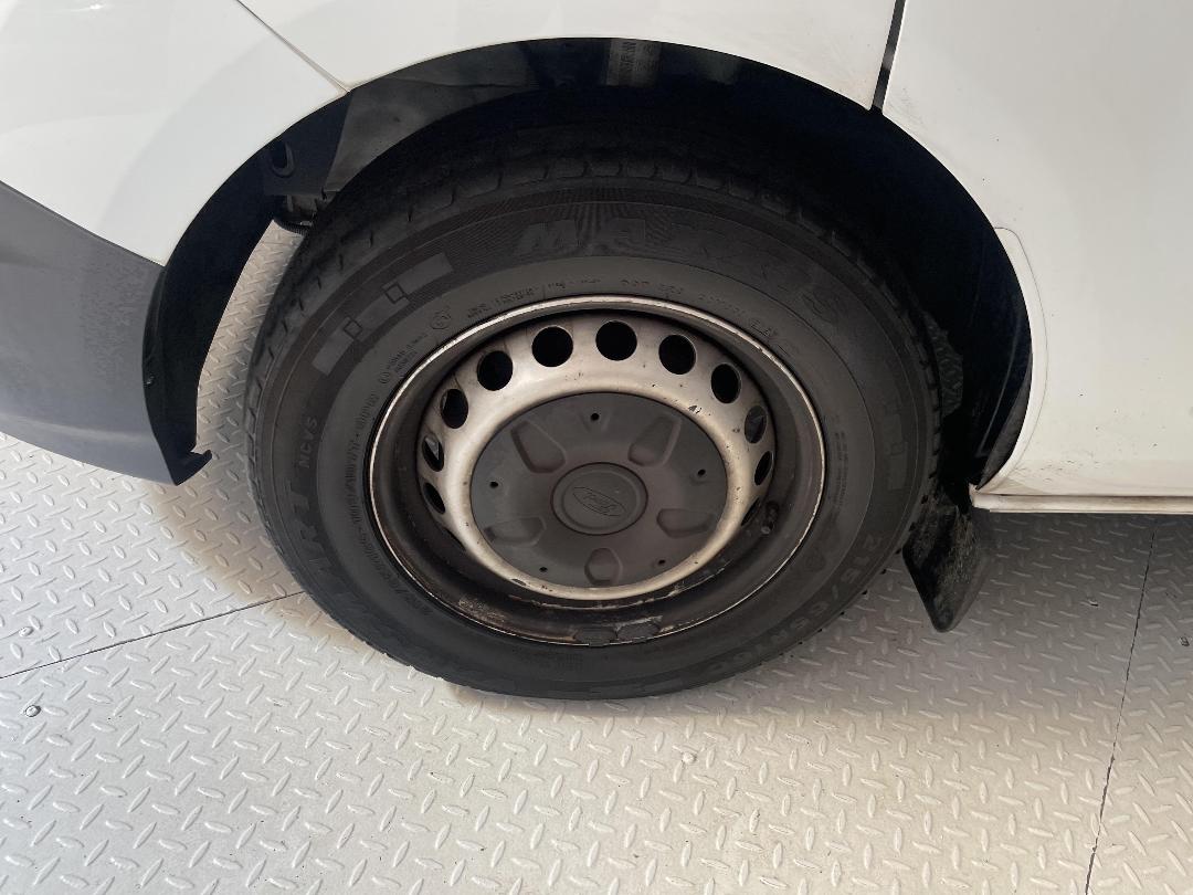 Photo '10' of Ford Transit