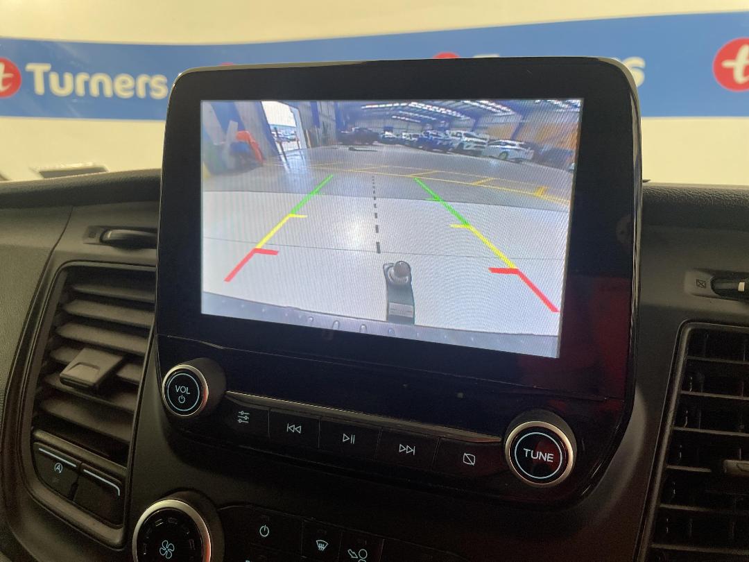 Photo '28' of Ford Transit