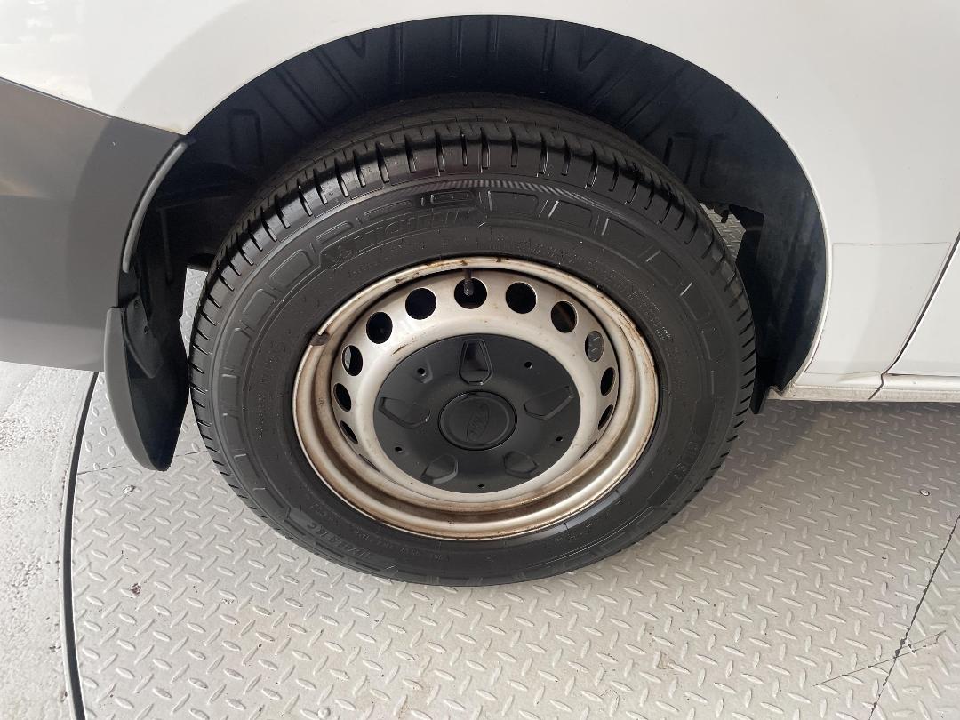 Photo '12' of Ford Transit