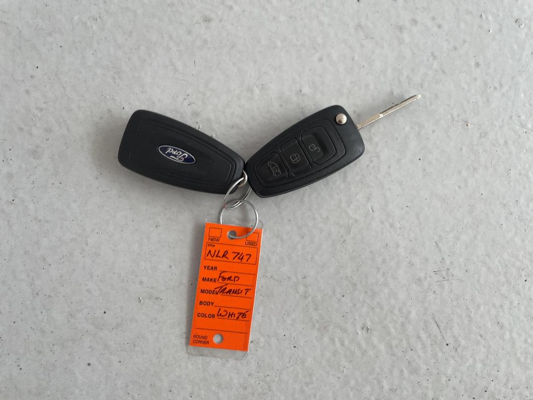 Photo '21' of Ford Transit