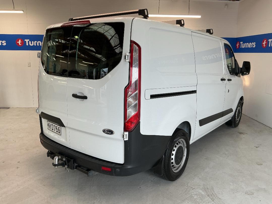 Photo '7' of Ford Transit