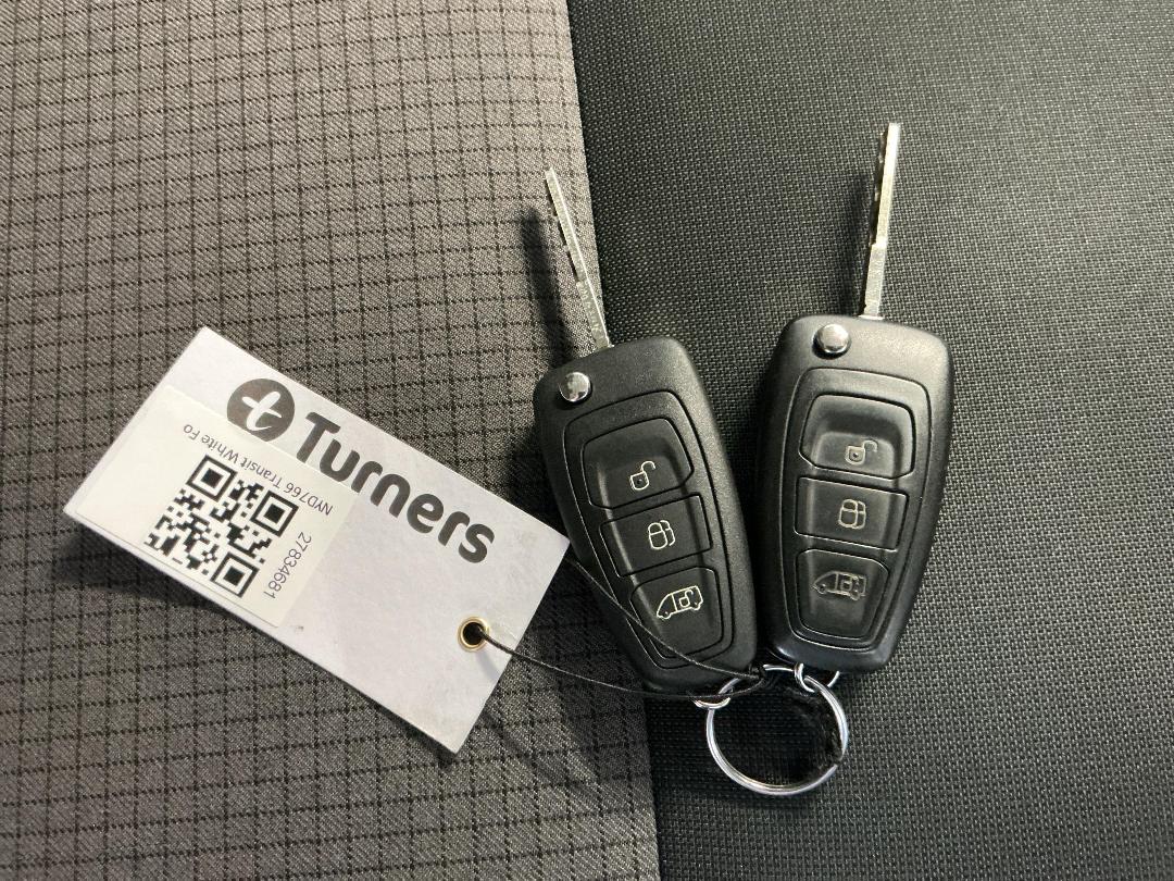 Photo '21' of Ford Transit