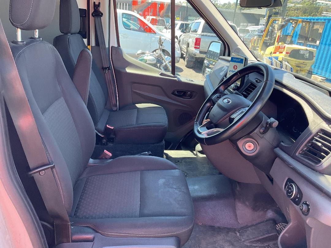 Photo '15' of Ford Transit Cargo 430E Van