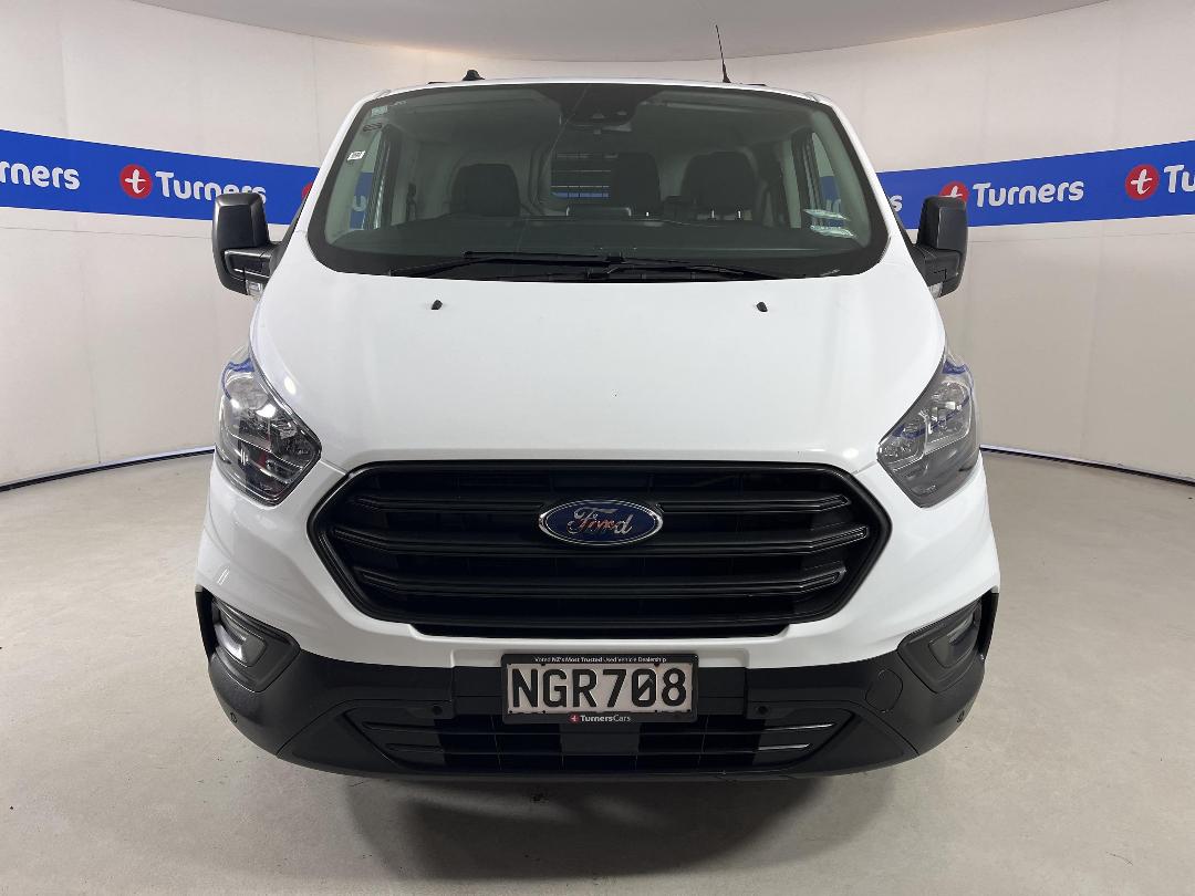 Photo '2' of Ford Transit