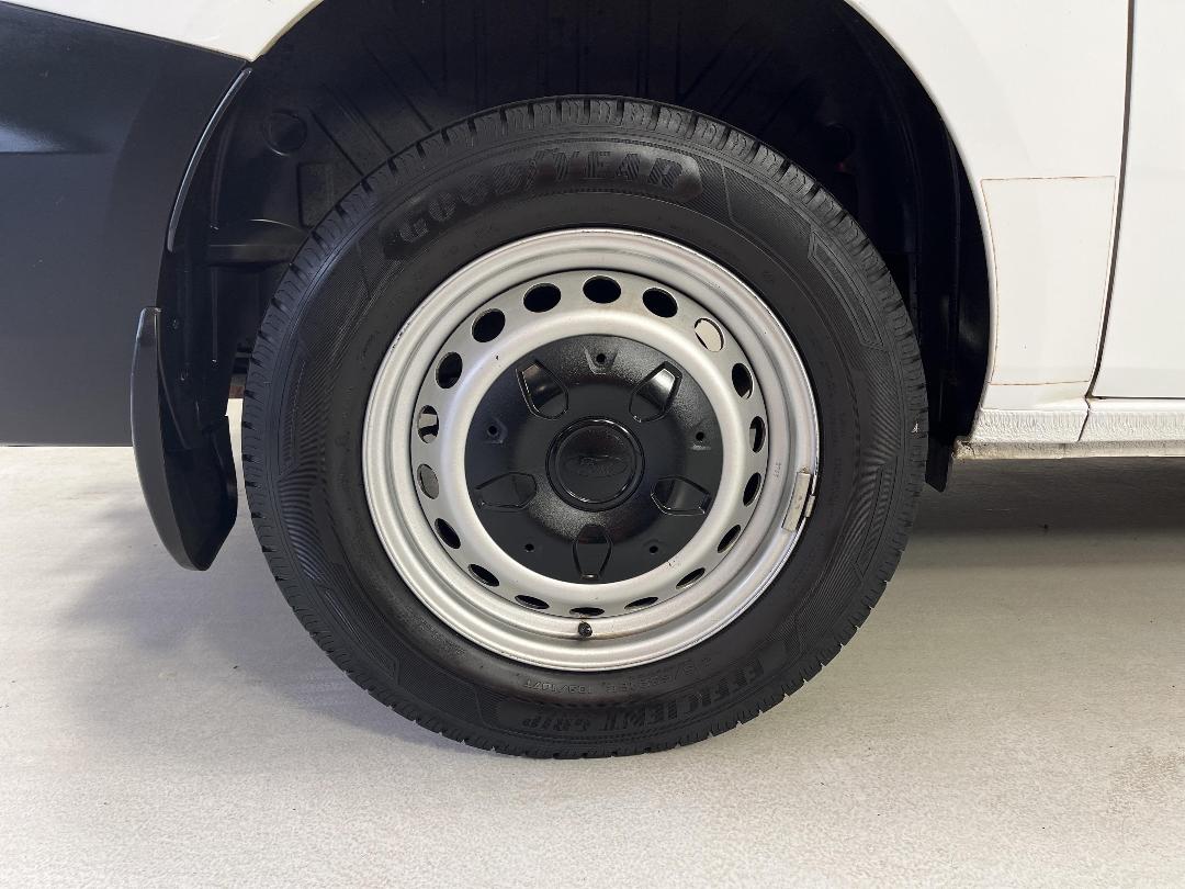 Photo '12' of Ford Transit