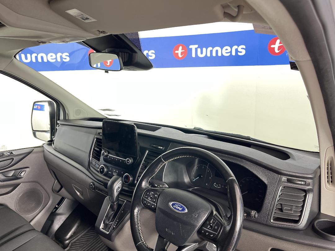 Photo '17' of Ford Transit