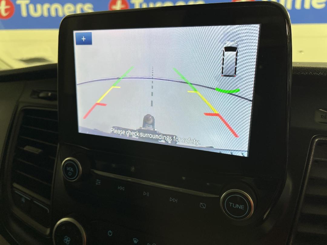 Photo '23' of Ford Transit