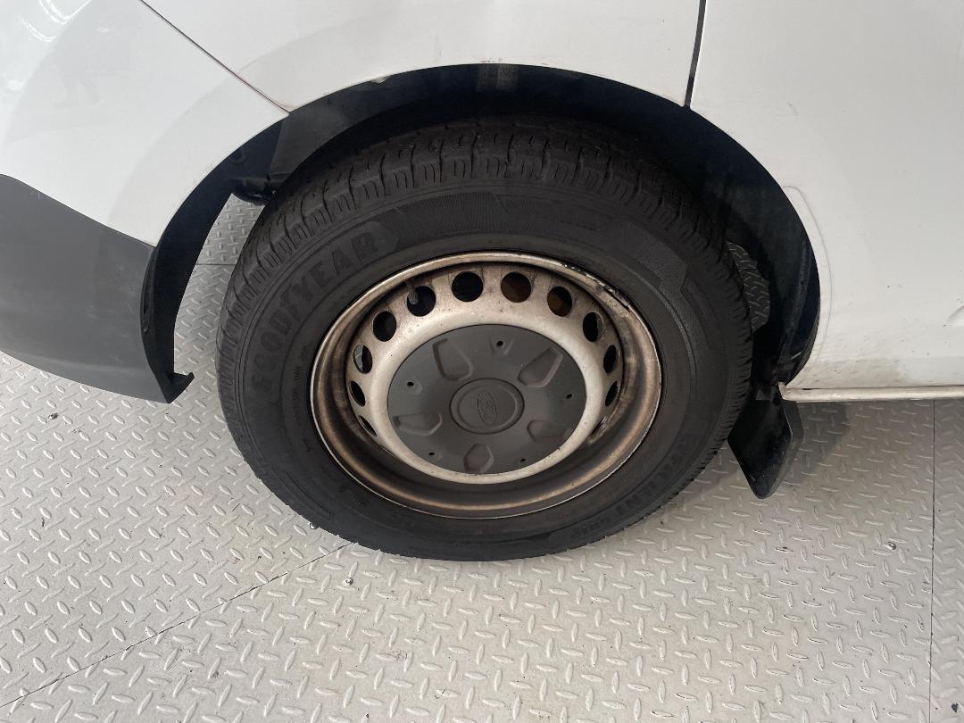 Photo '10' of Ford Transit