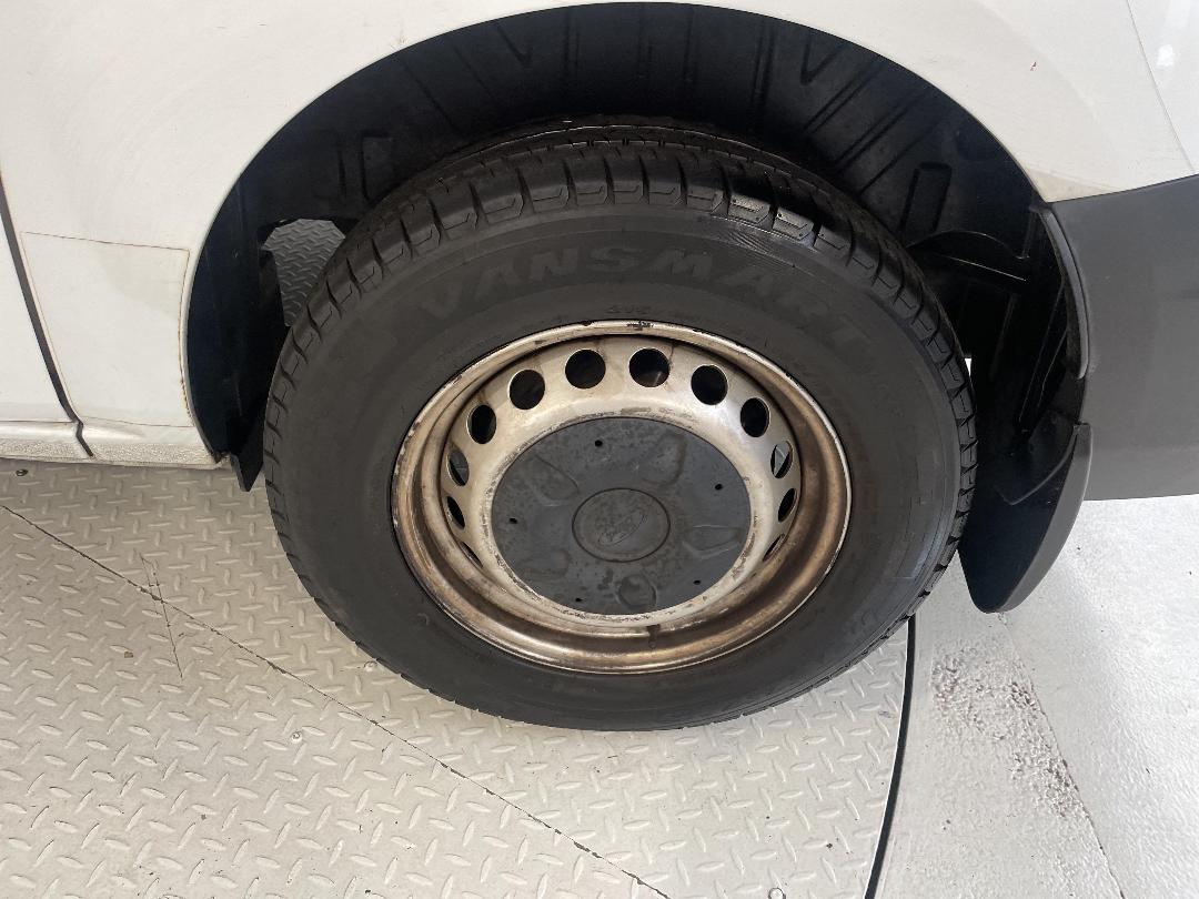 Photo '11' of Ford Transit