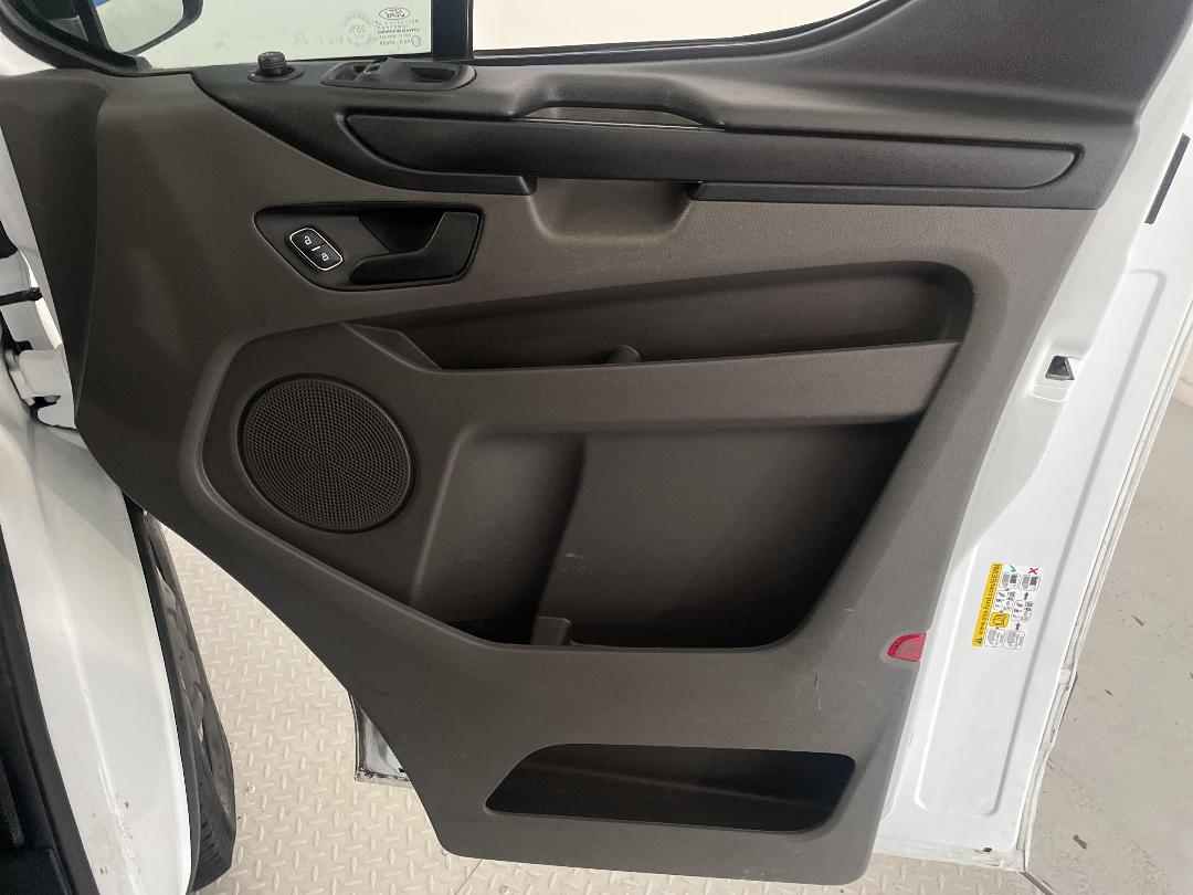 Photo '15' of Ford Transit